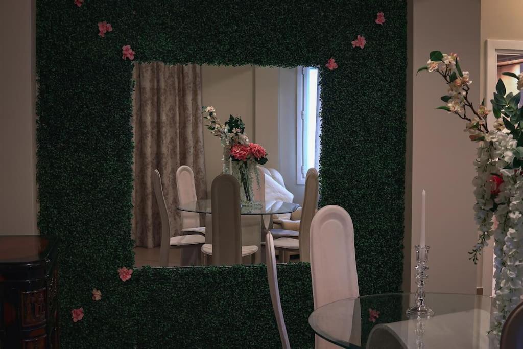Λabirinthia Apartment เอเธนส์ ภายนอก รูปภาพ
